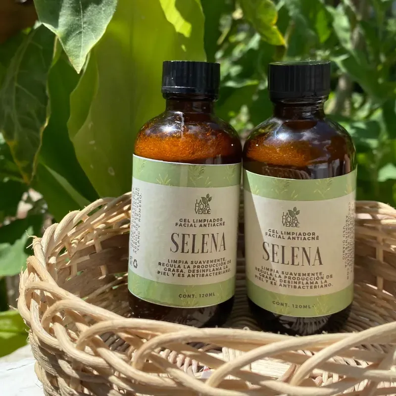 Selena  Limpiador Facial Antiacné!