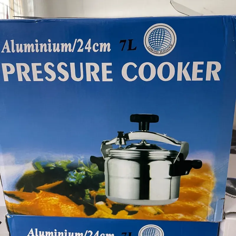 Olla de presión de 7 litros para cocina de gas.