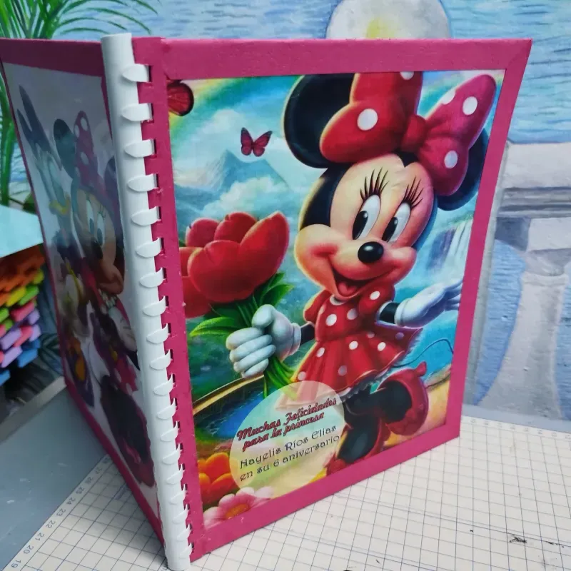 Libro de colorear. Personalizado