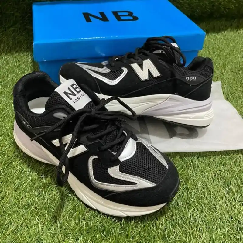 New balance 999 negras