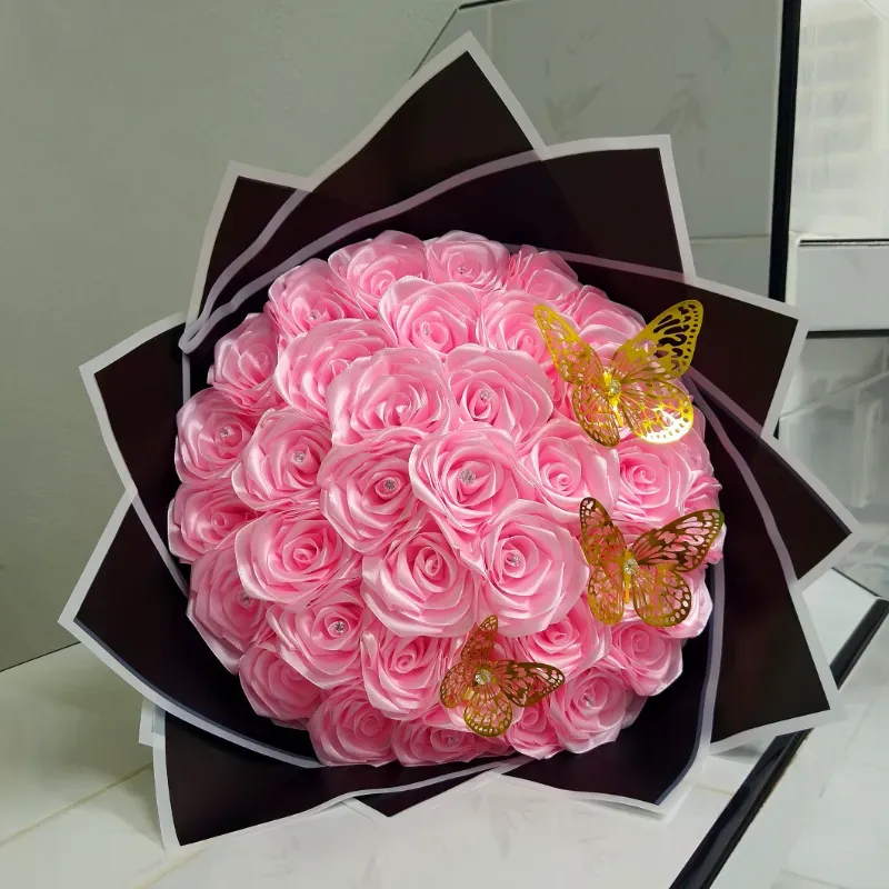 Ramo de rosas eternas