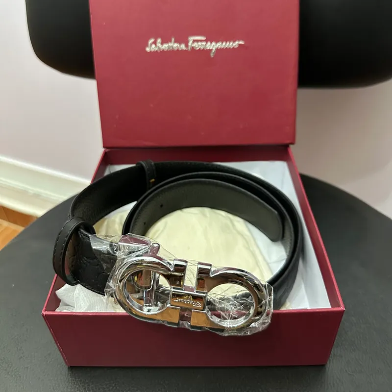 Cintos Ferragamo ✨