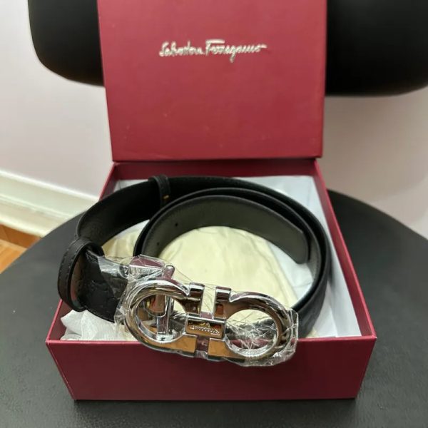 Cintos Ferragamo ✨
