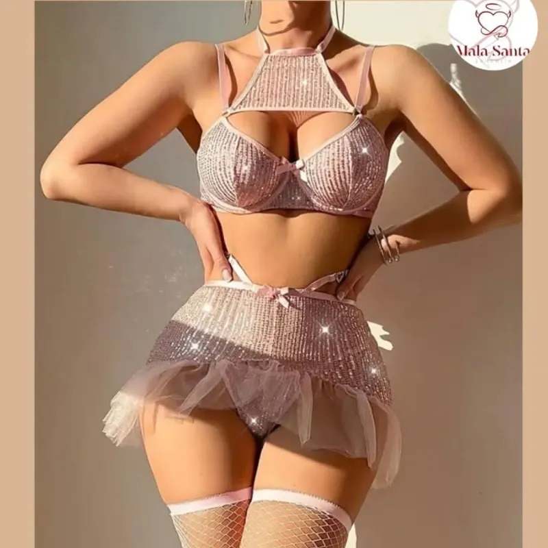 Set rosado con medias