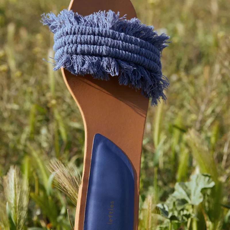 Sandalia Playa Trenzada con Detalles Desflecado