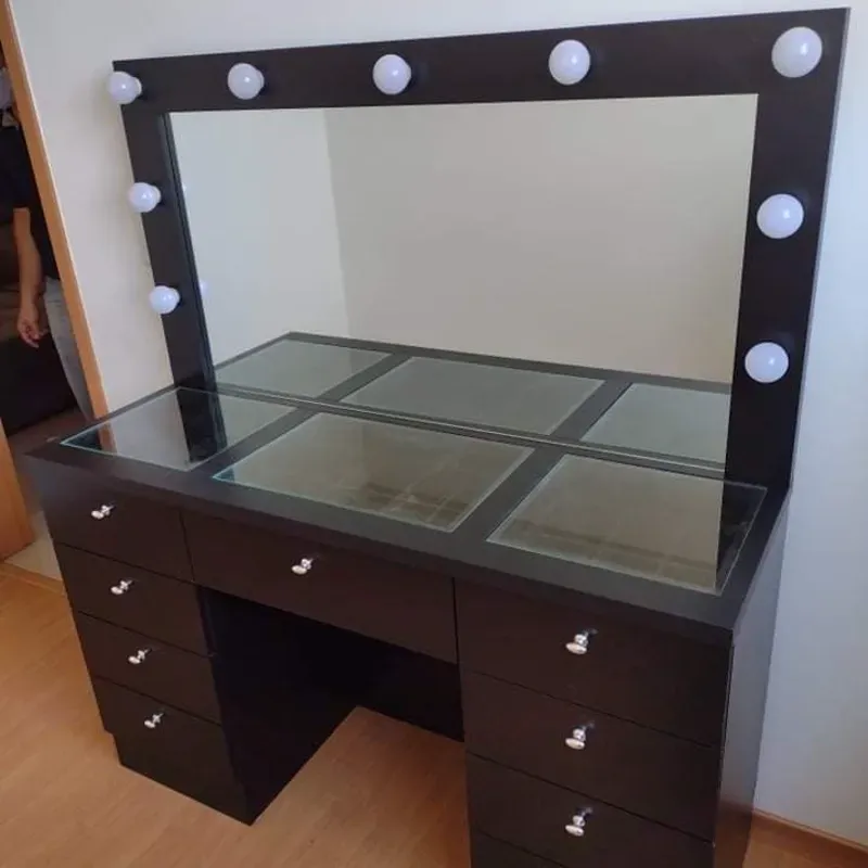 Gabeteros y Cómodas 10