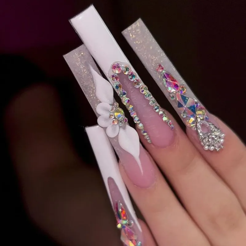 Uñas extra largas acrílico