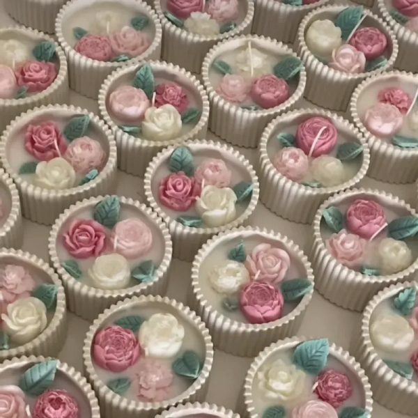 Vela con Flores En base de Yeso