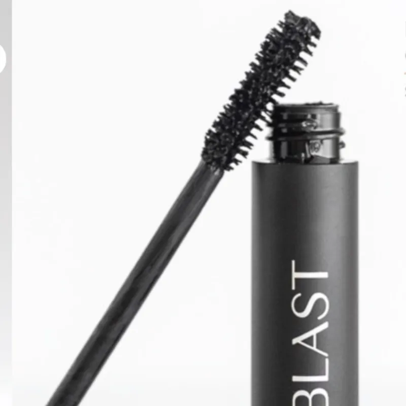 Full Blast Mascara