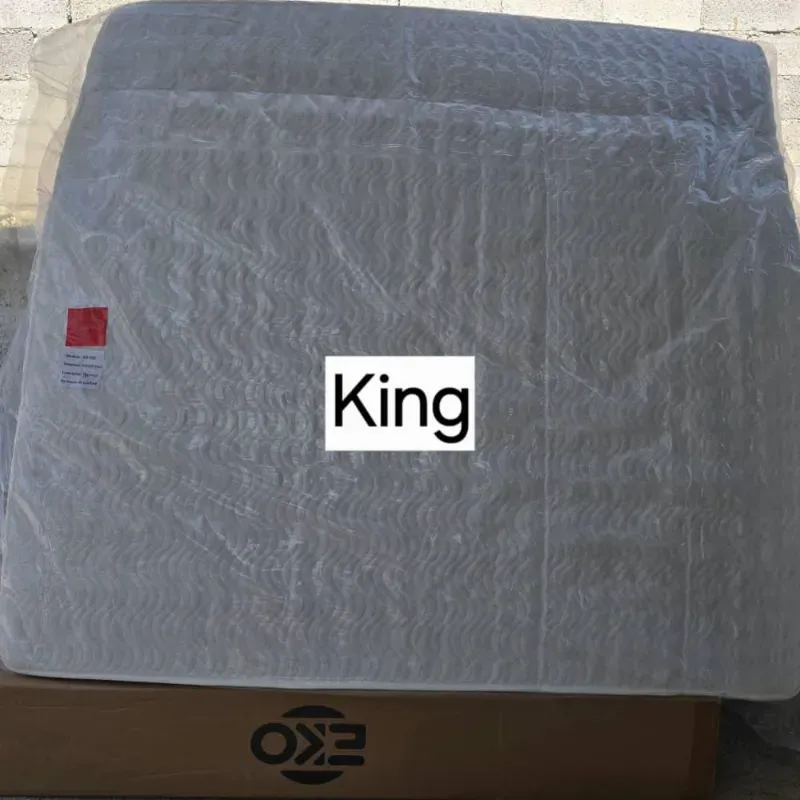 Colchón king EKO empacado al vacío