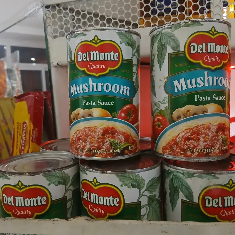 Pasta de tomate Del Monte con sabor a Champiñón