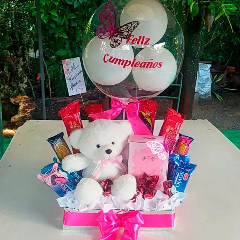 Caja con peluche y perfume