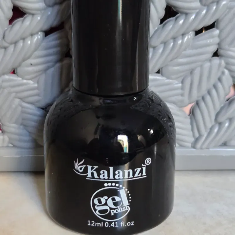 Esmalte Negro #025