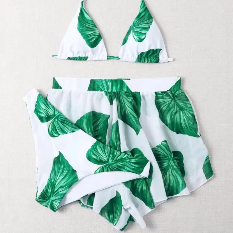  Bikini con shorts — Blanco/Verde