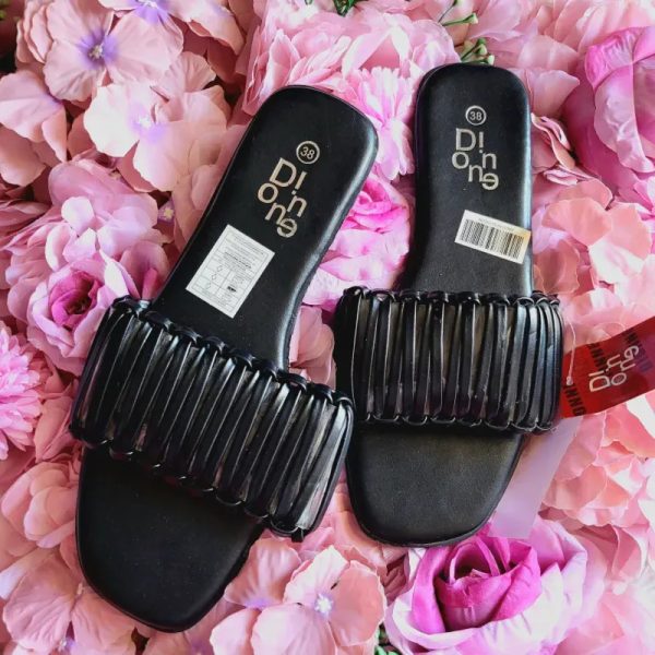 Sandalias negras