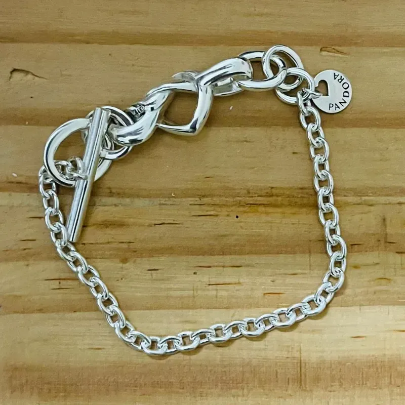 Pulsera eslabonada corazón de nudo