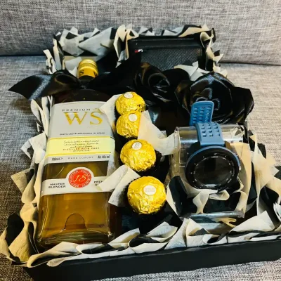  Cesta rectangular premium para caballero