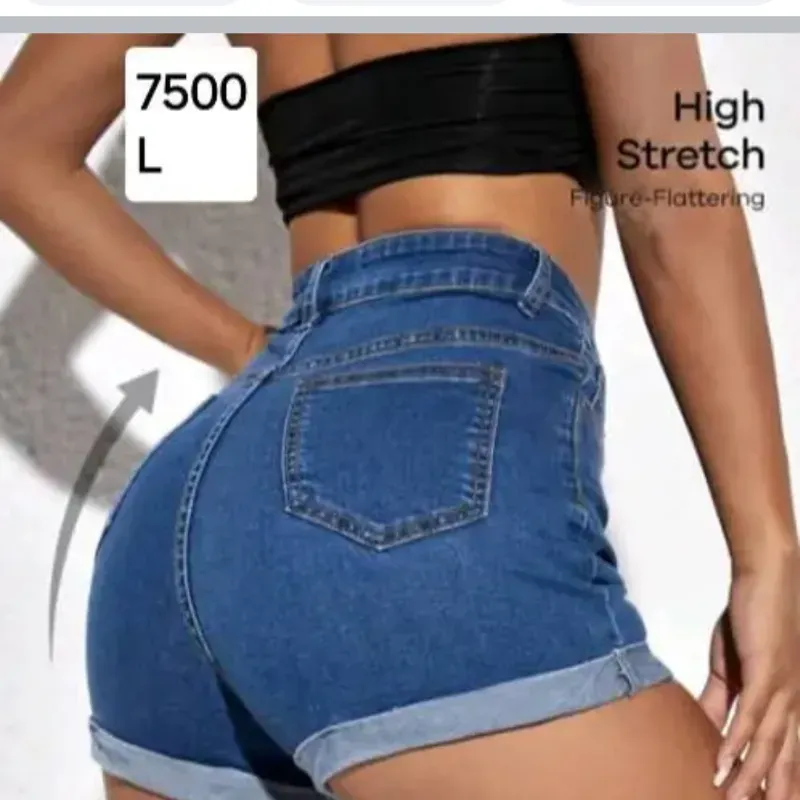 Shorts con dobladillo