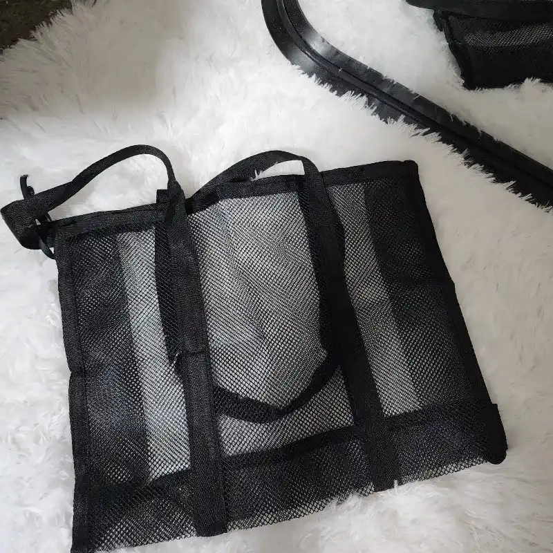 Cartera negra mallas