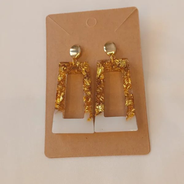 Aretes