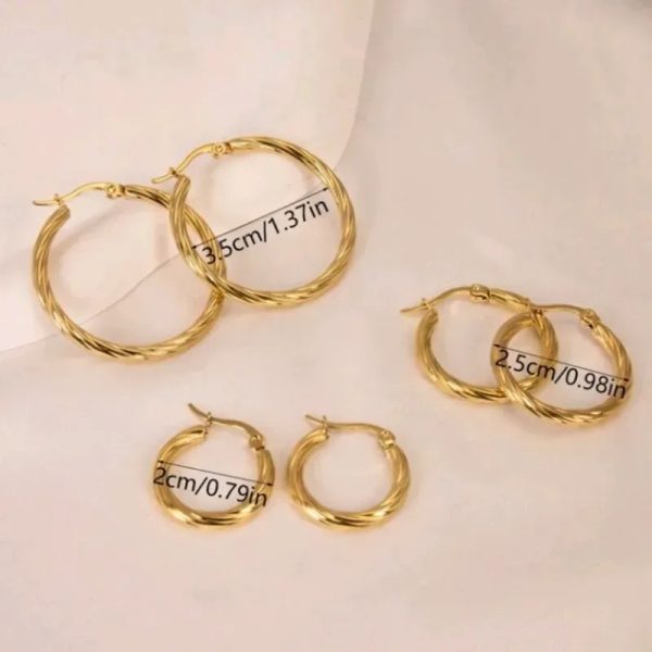 Pendientes de acero inoxidable chapado en oro 18k