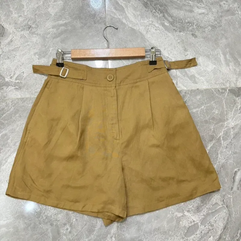 Short beige Zara