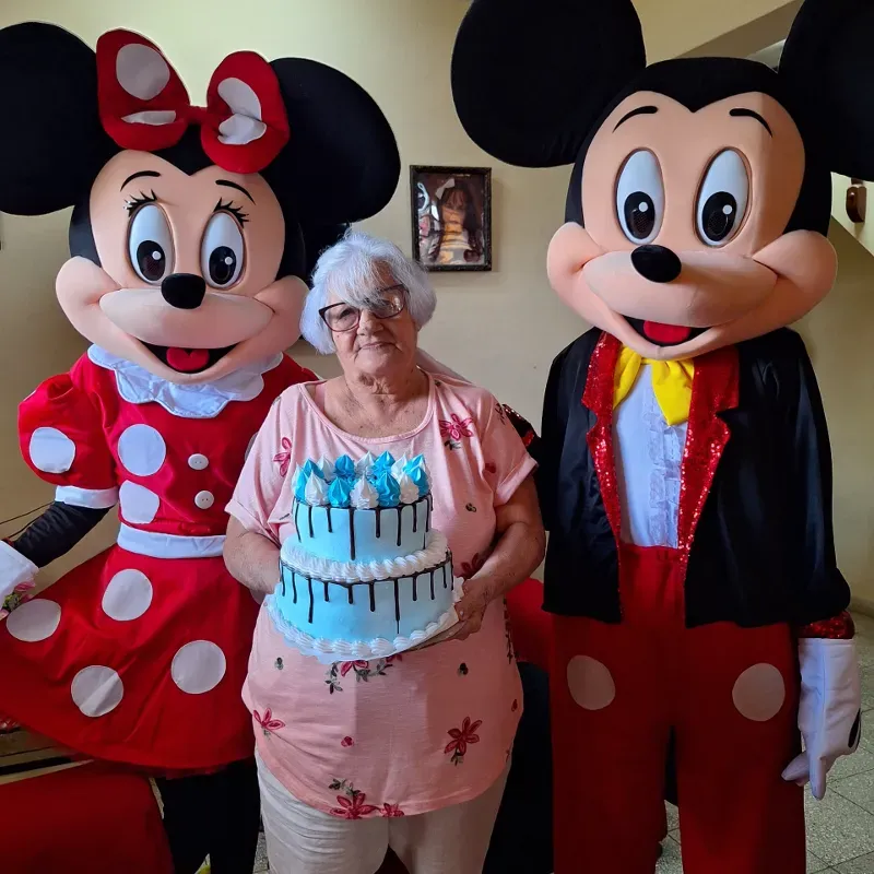 Minnie Mouse y Mickey ❤️❤️