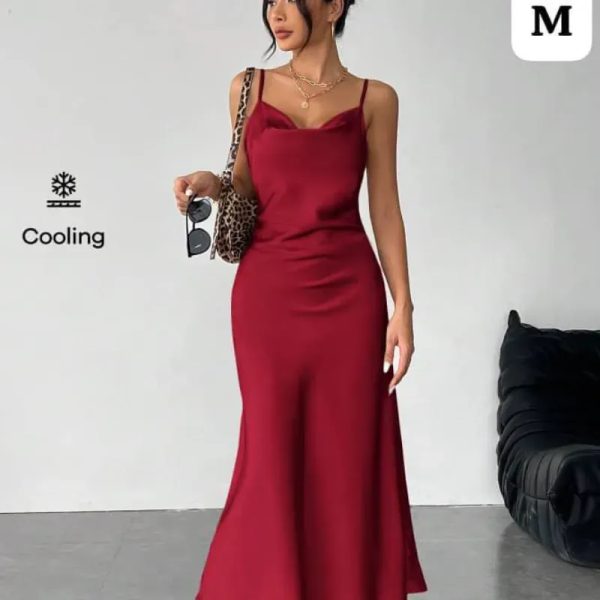  Vestido Red Breeze – Frescura satinada con corte midi y estilo vibrante