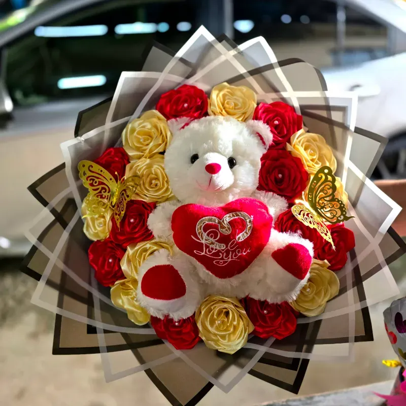 Ramo de Rosas Eternas con Peluche Único Modelo