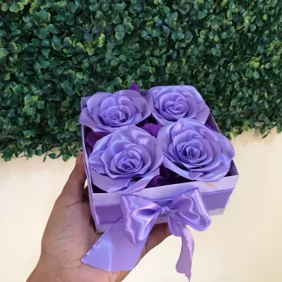 Cajita 4 rosas 1 STOCK 