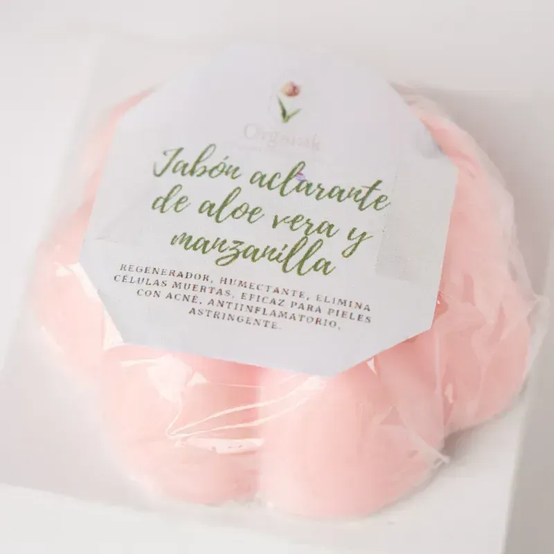 Jabón aclarante de manzanilla y aloe vera 