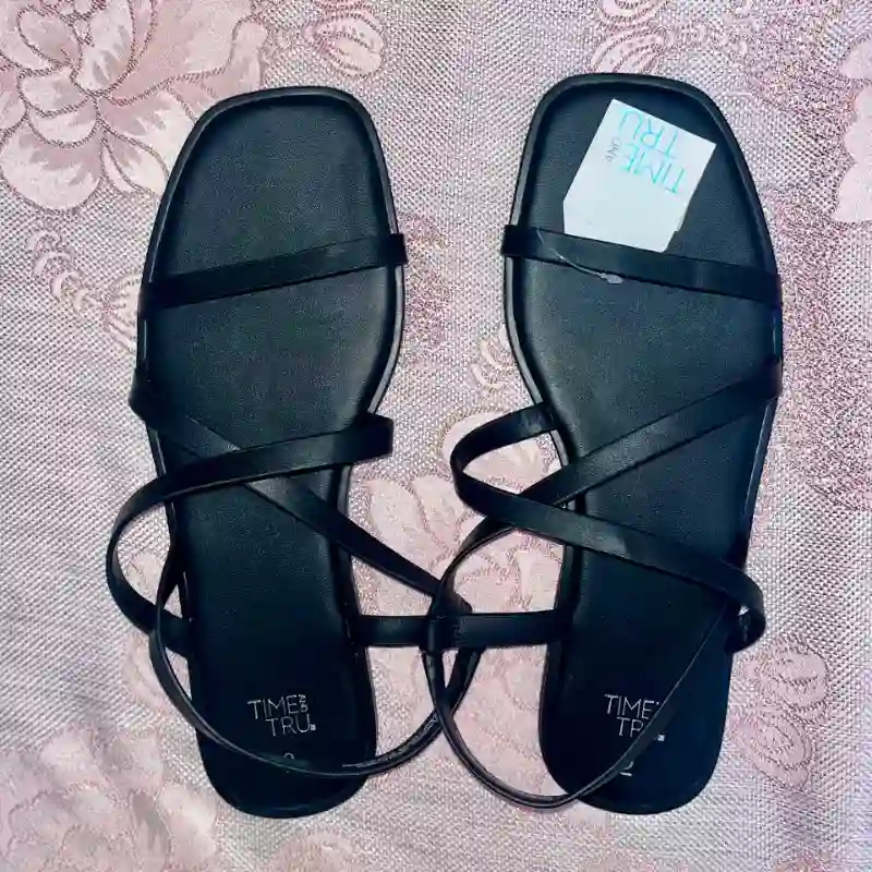 Sandalias negras