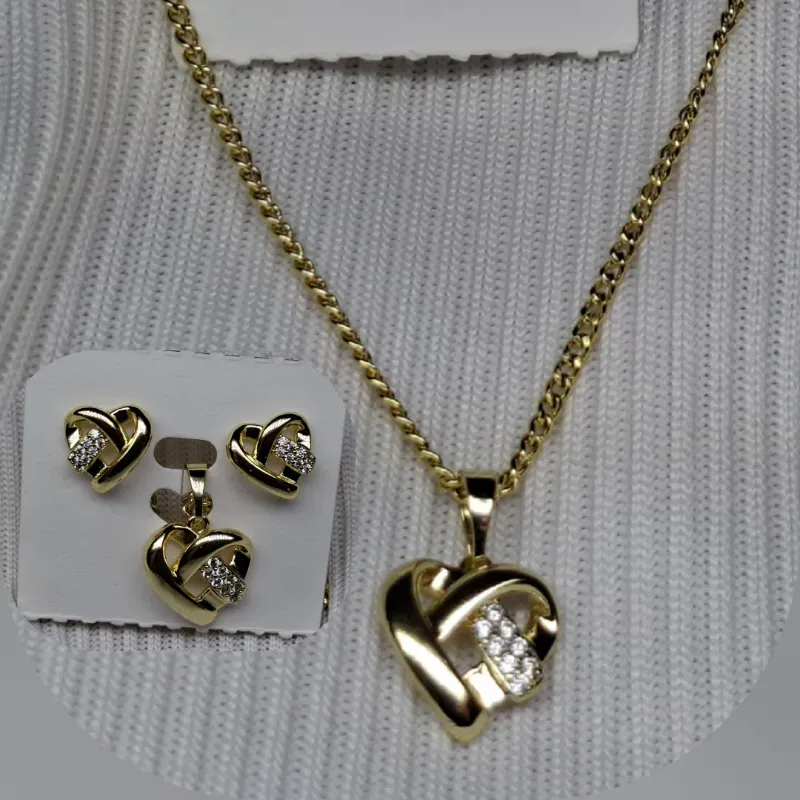 Set cadena y aretes ♥️