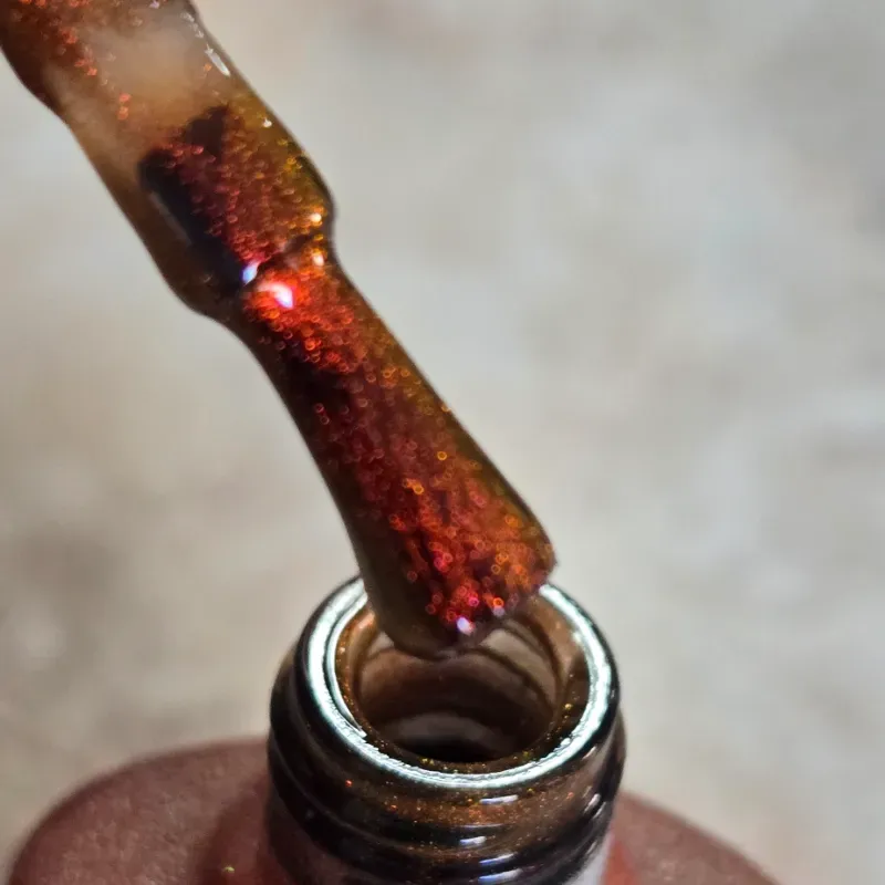 Ojo de Gato Camaleón Mágico #005