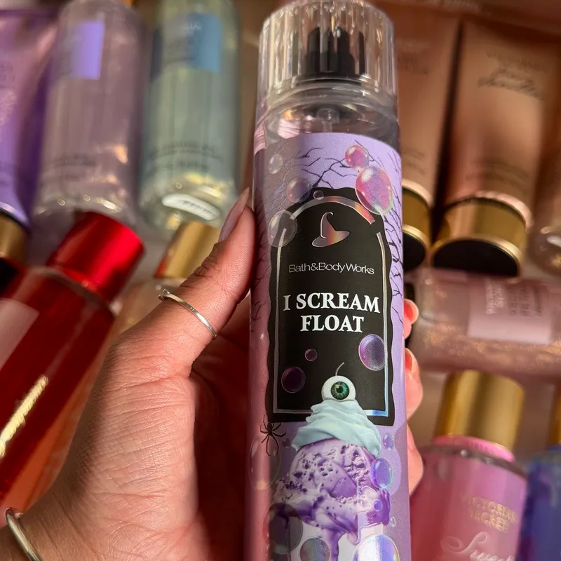 I Scream Float Bruma