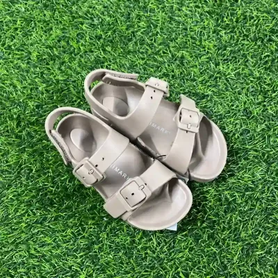 Sandalias primark nude