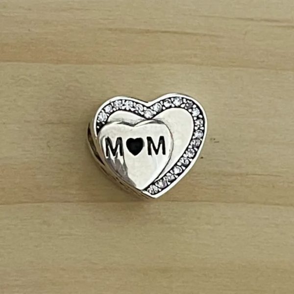 Charm Corazón Mom Brillo