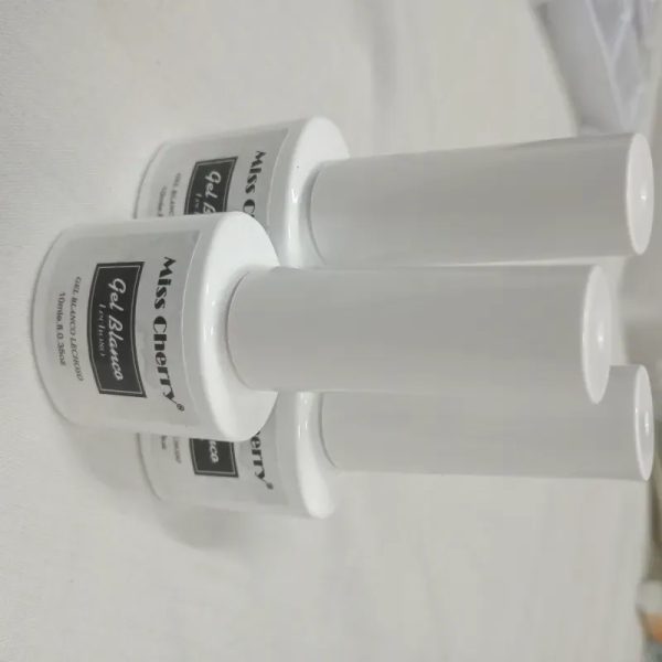 Gel blanco lechoso