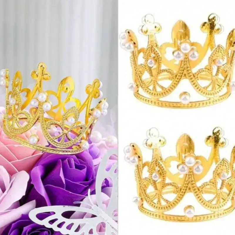 Corona dorada pequeña