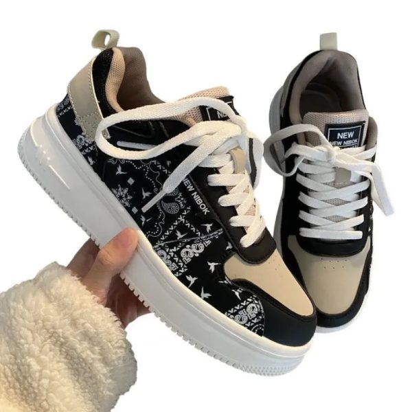Tenis con patrón