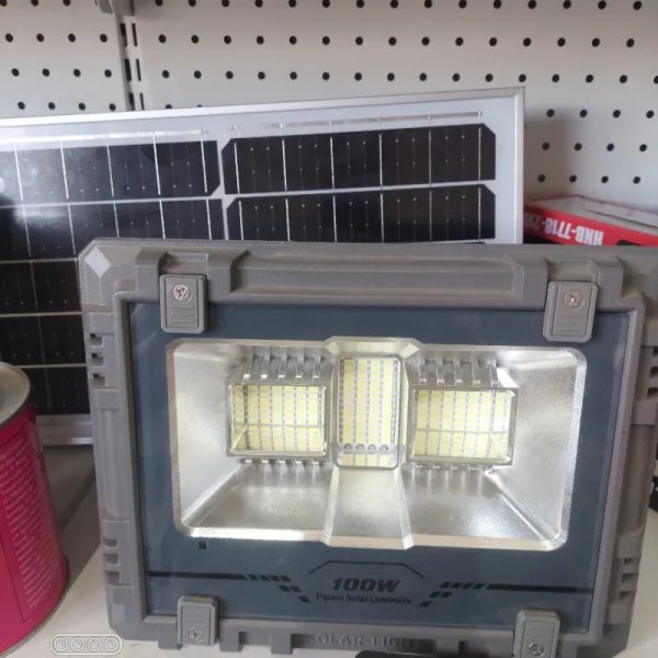 Lampara con panel chiquito 100 w