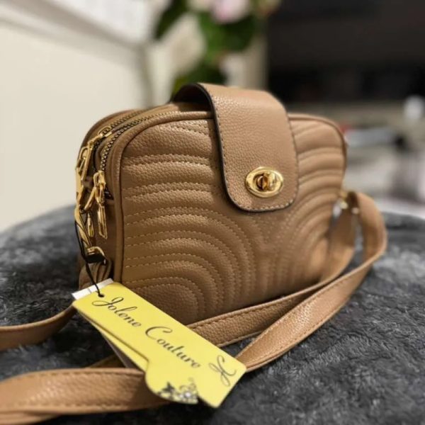 Cartera beige