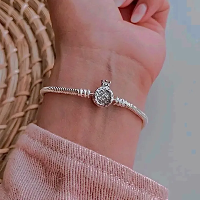 Pulsera clásica corona
