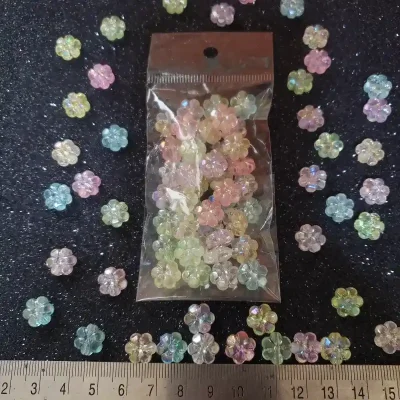 Cuentas acrílicas transparentes en forma de flor