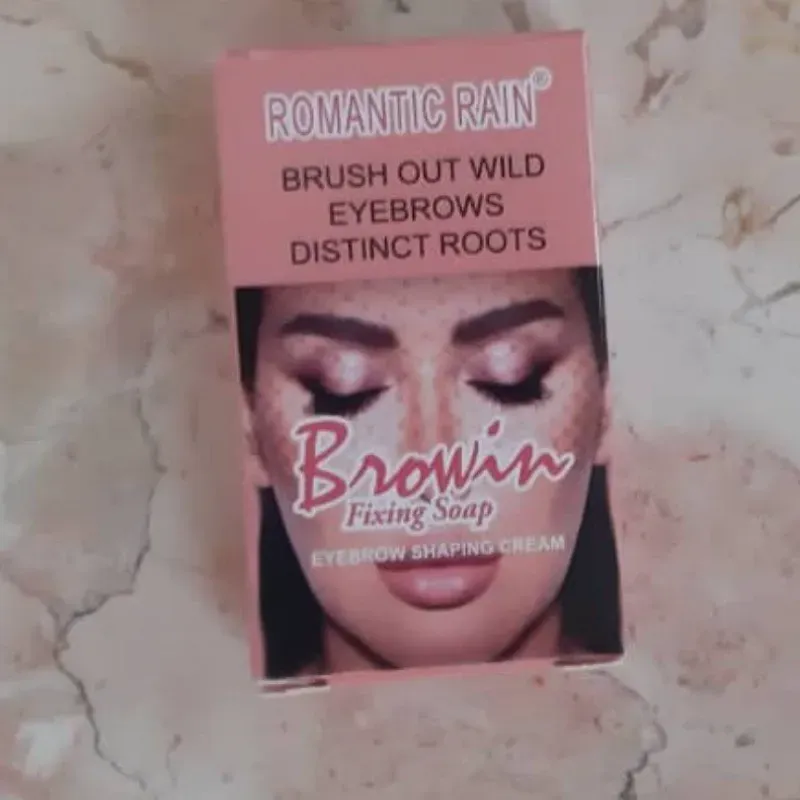 Fijador de cejas Romantic Rain