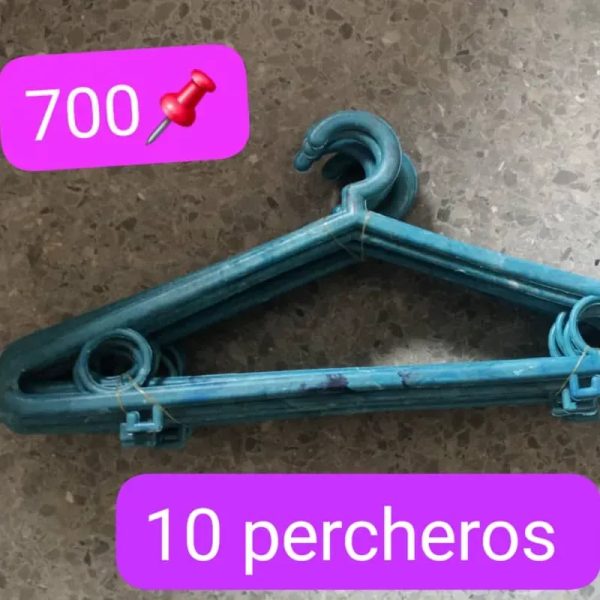 Set de 10 percheros