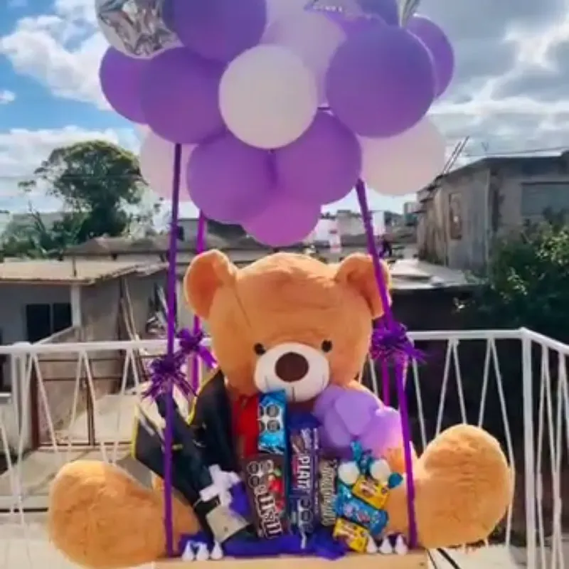 Caja con oso Gigante