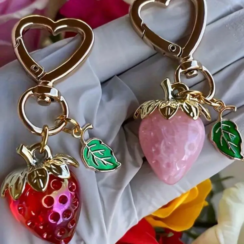 Llaveros de Fresitas