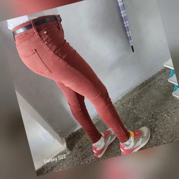 Pantalón de mujer