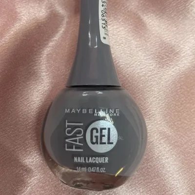Esmalte de uñas en gel